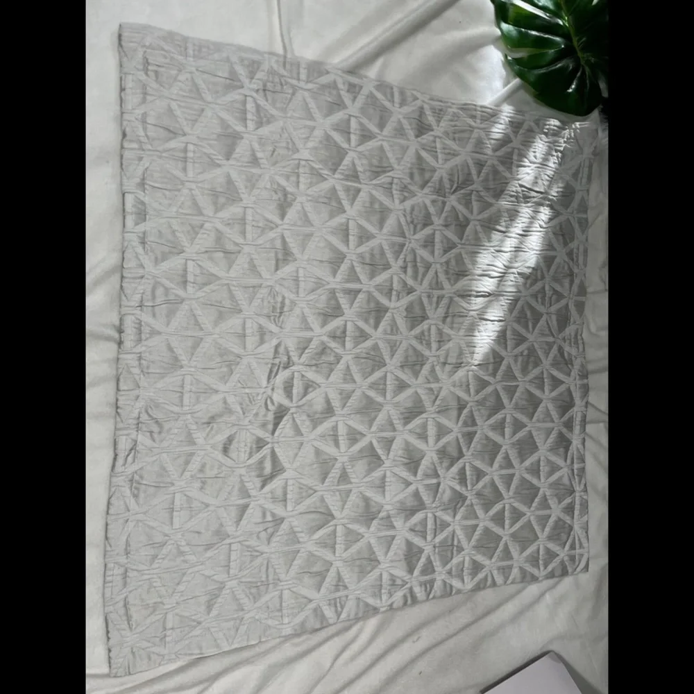 NEW‎ Hotel Collection Interlattice Quilted (1) Euro